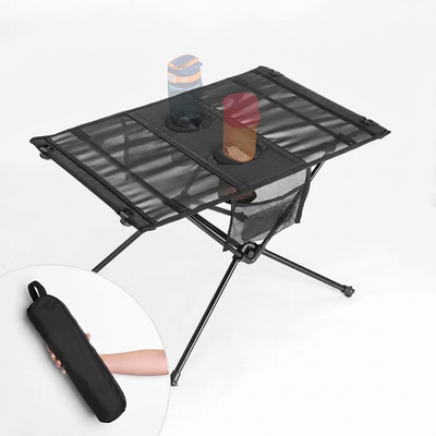 Fällbart campingbord med mugghållare
